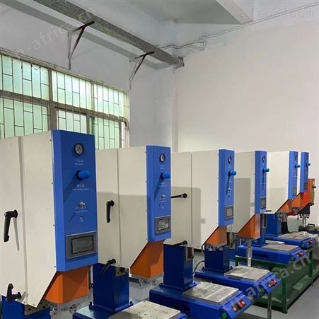 智能超声波焊接机  塑料焊接机  精密超声波机器  超声波治具  欣宇保质保量