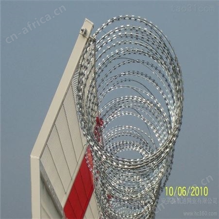 果园刀片刺绳网铁路刀刺滚笼墙头网
