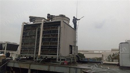 上海金山区圆形冷却塔良研减速机维修
