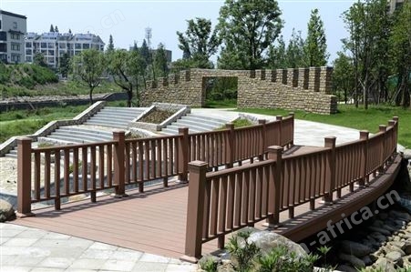 木纹150*25方孔户外木塑PE地板景区栈道花园公园工程