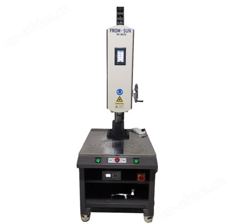 大功率超声波焊接机(15KC 4200w)