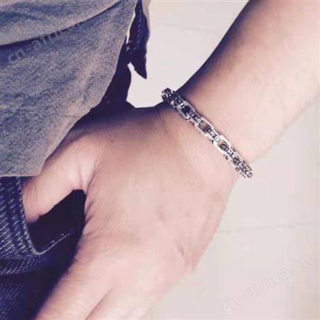 意轩复古时尚饰品个性男士六字真言手链生日礼物腕饰厂家直供