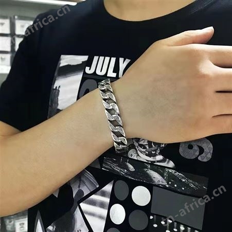 意轩新款男士霸气复古手链朋克风腕饰欧美流行饰品厂家直供