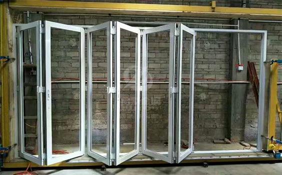 潍坊铝合金折叠门的主体结构及作用讲解